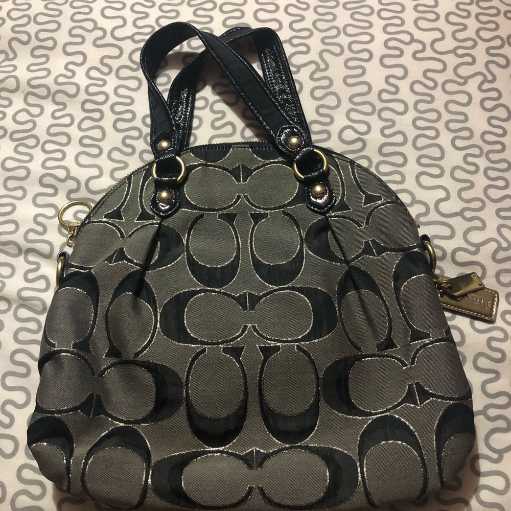 Couch purse